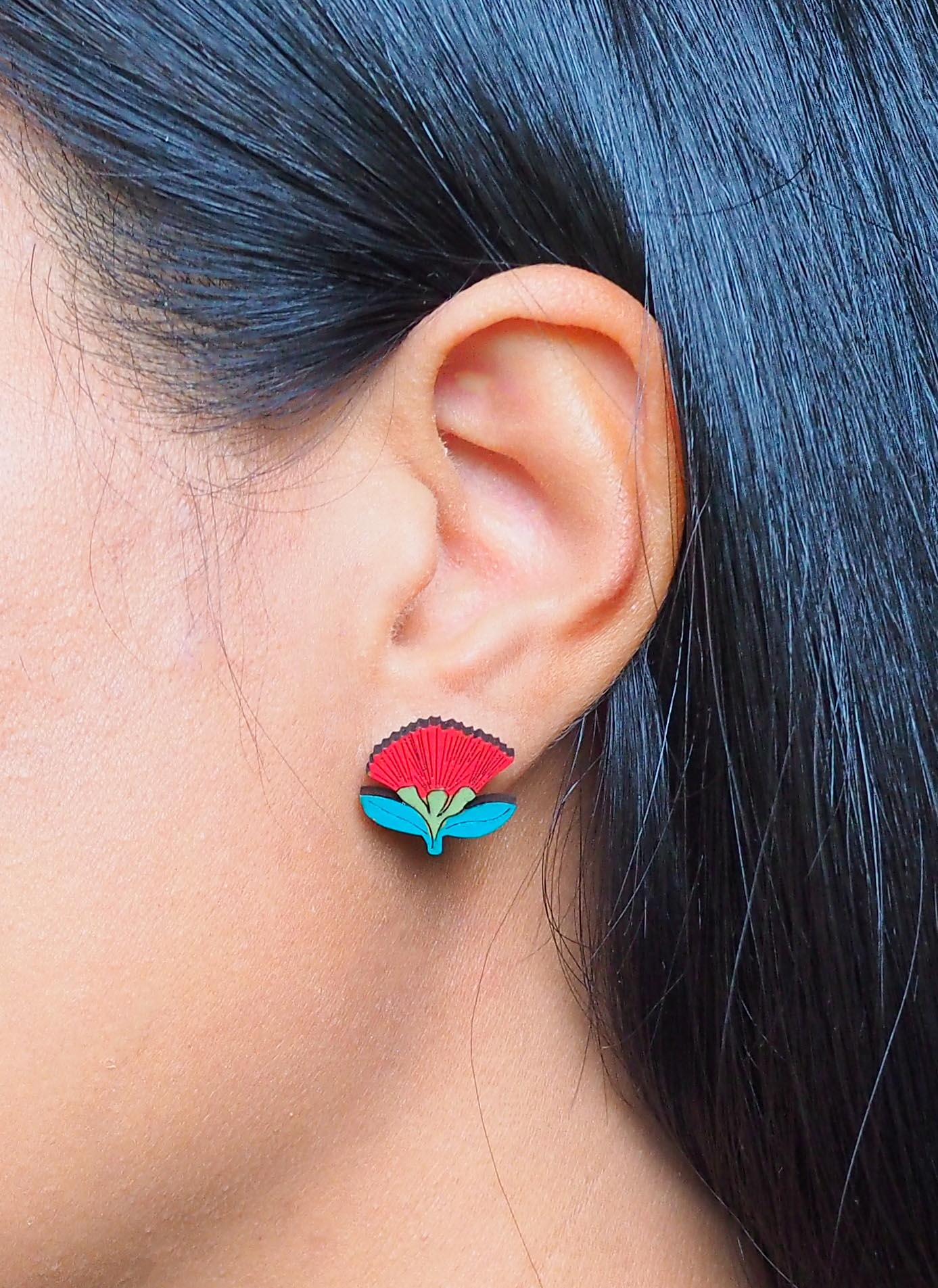 Pohutukawa Wooden Rimu Stud Earrings