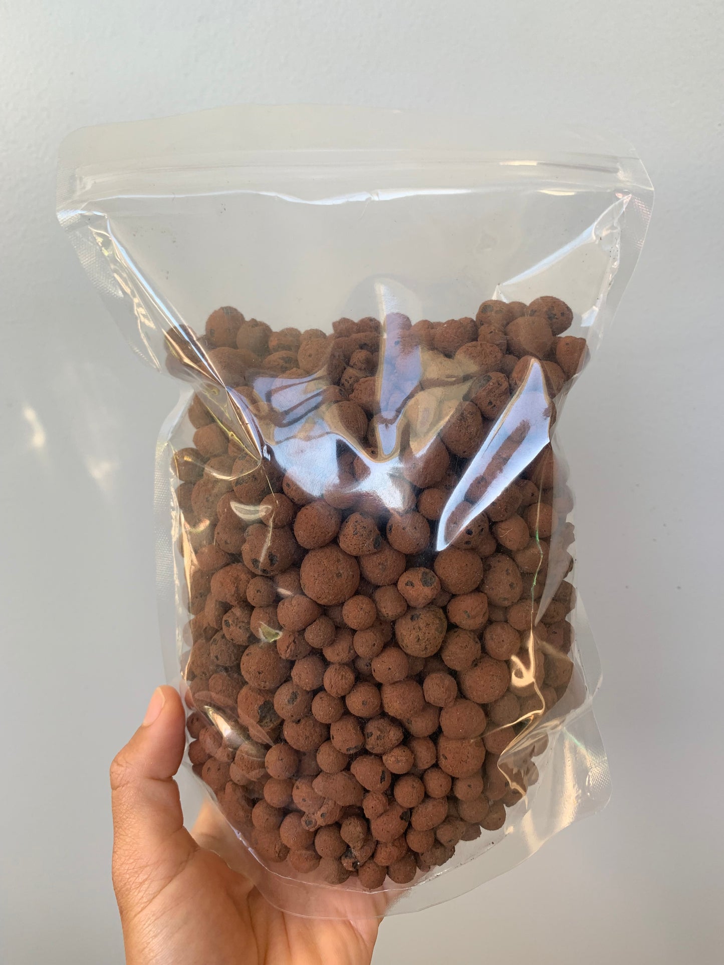 Leca – Canna Aqua Clay Pebbles (Drainage Layer for Terrariums)