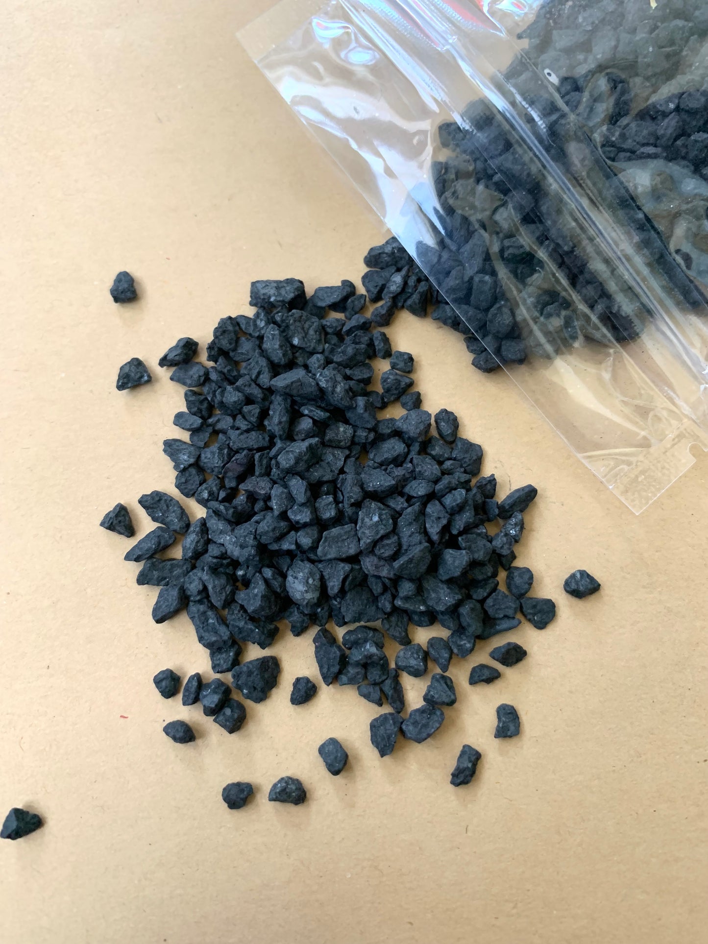 Black Decorative Pebbles for Terrariums