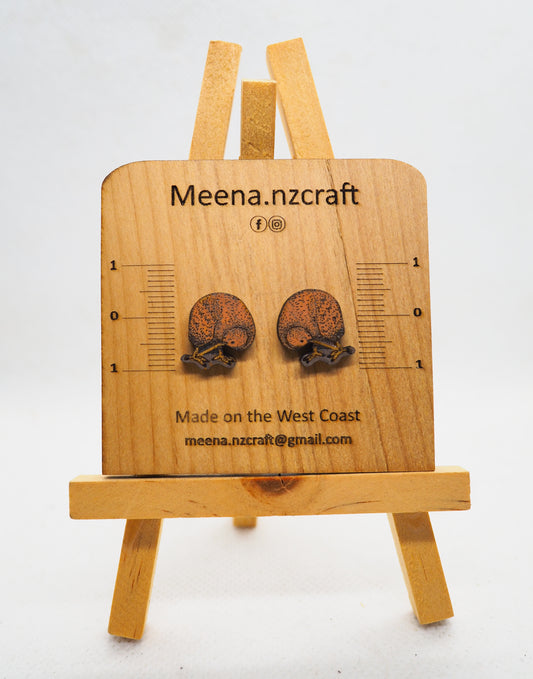 Kiwi Wooden Rimu Stud Earrings #2