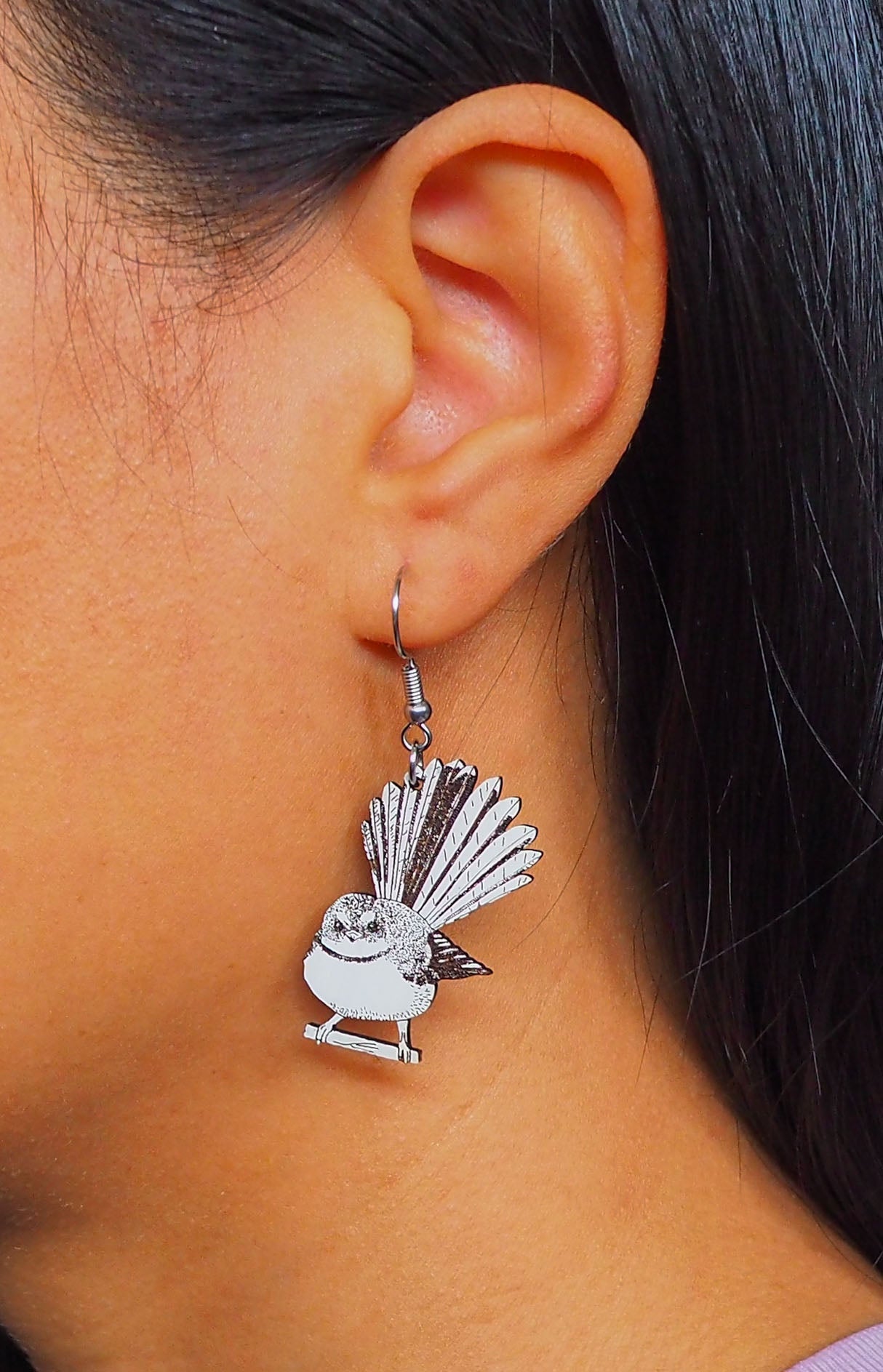 Fantail (Pīwakawaka) Wooden Rimu Earrings
