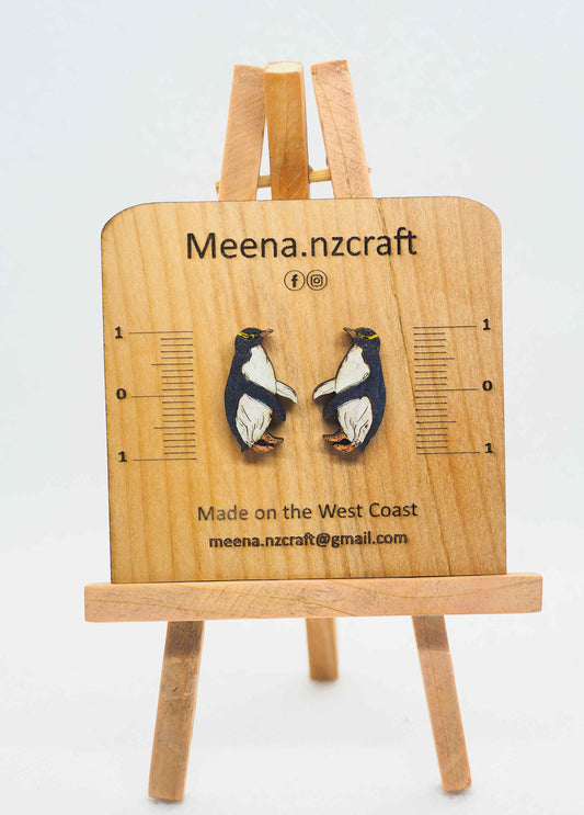 Yellow eyed penguin (Hoiho) Wooden Rimu Stud Earrings