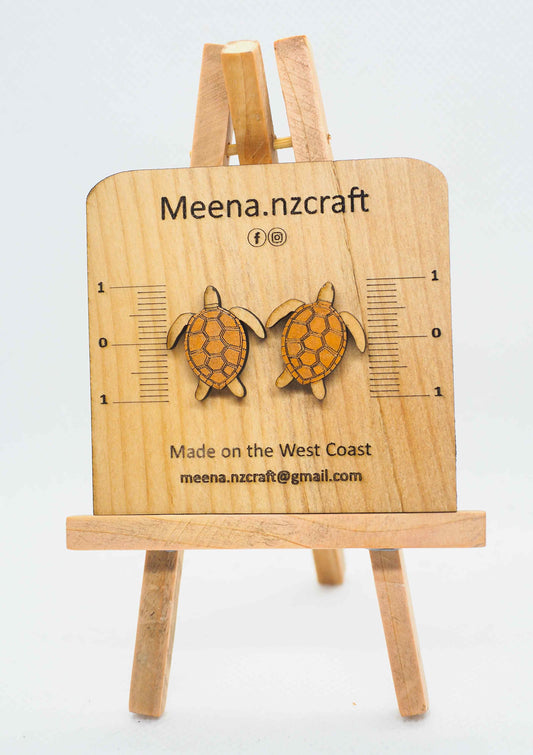 Sea turtle Wooden Rimu Stud Earrings