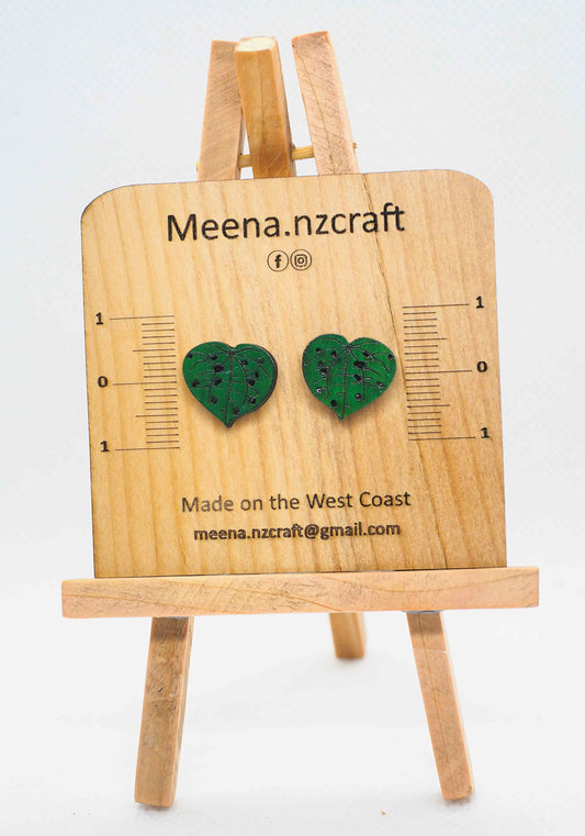 Kawakawa Wooden Rimu Stud Earrings
