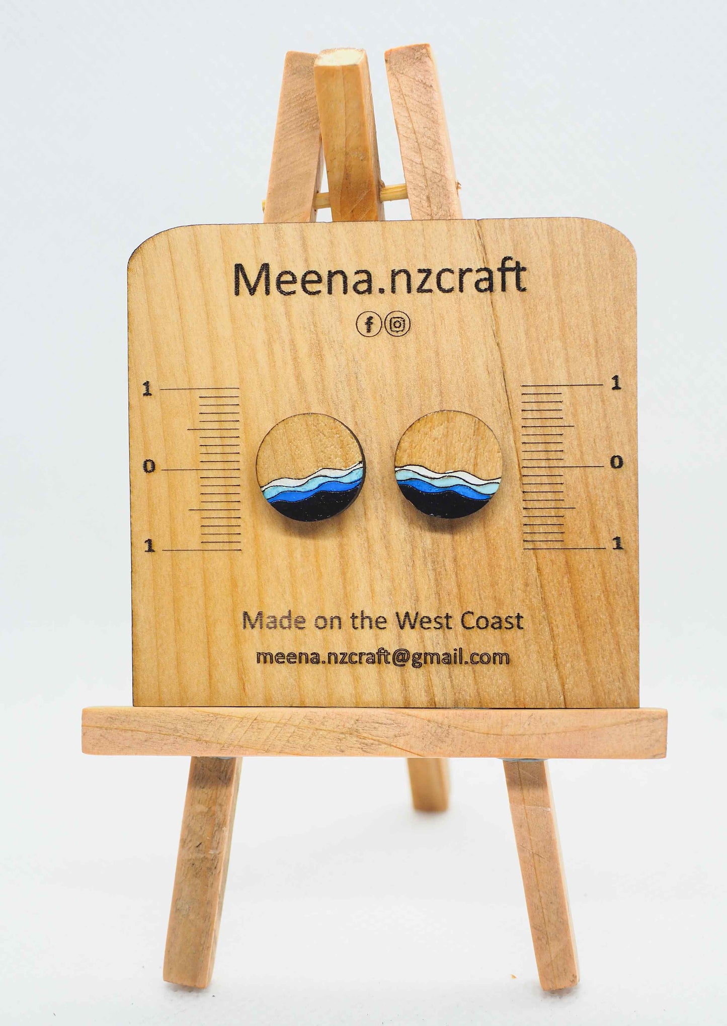 Tasman Sea Rimu Stud Earrings