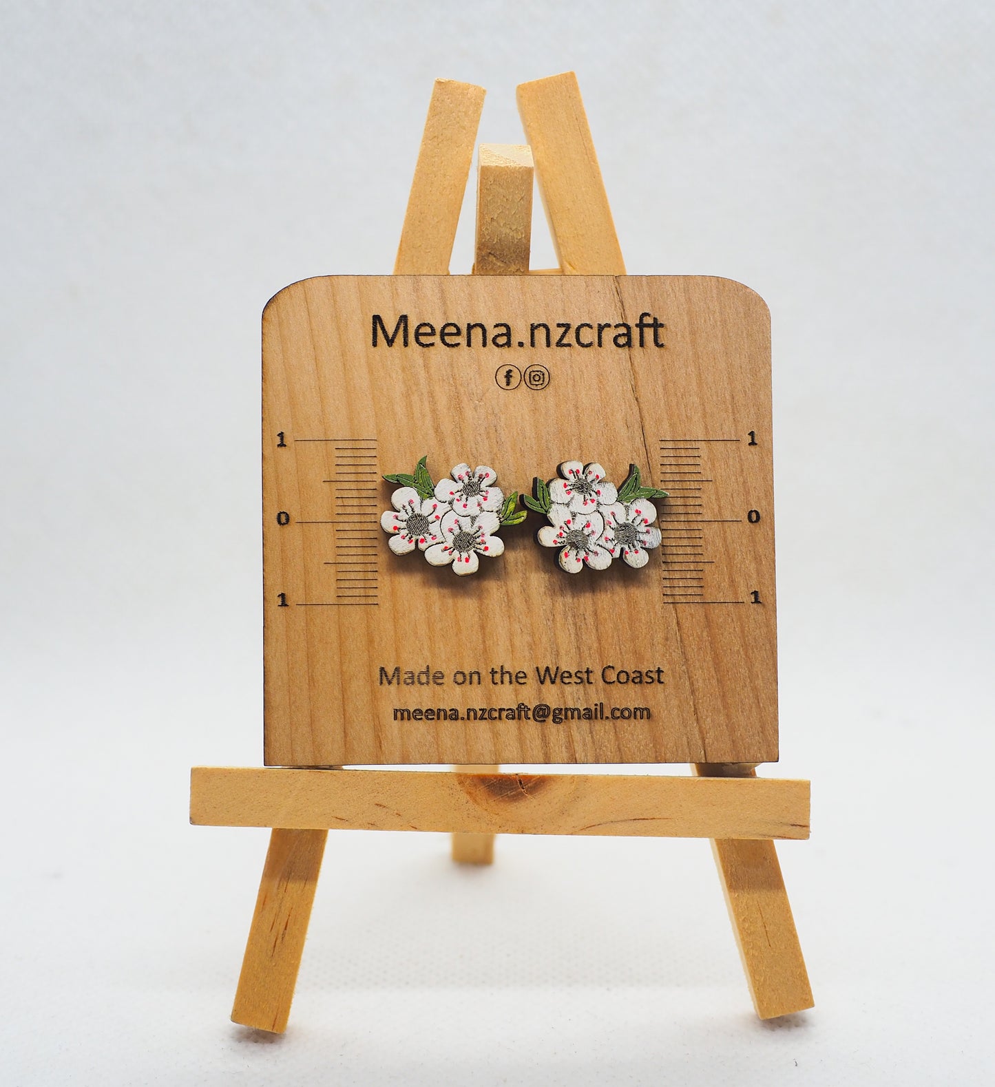 Manuka Wooden Rimu Stud Earrings