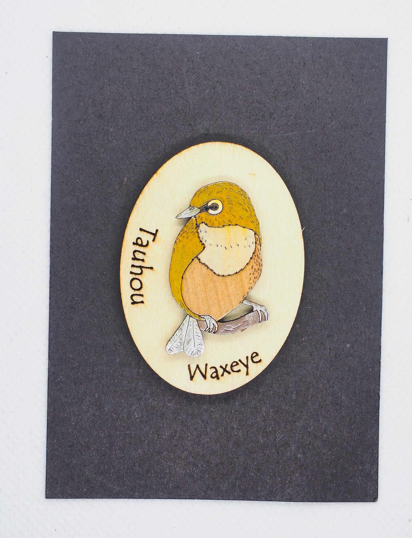 Waxeye (Tauhou) Wooden Rimu Magnet